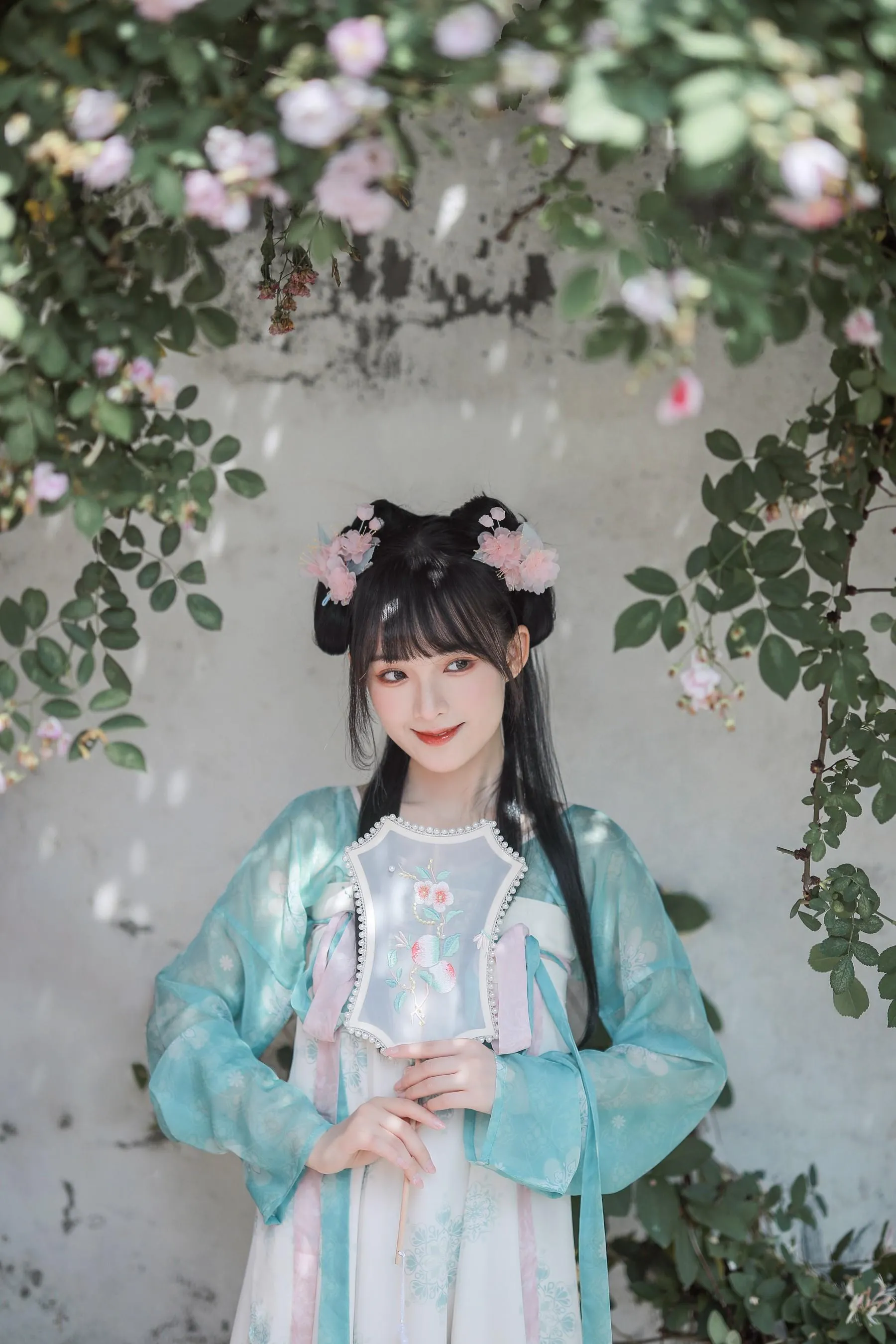 [艺图语] 2022.06.14 渐开荷芰落蔷薇 莉莉崽w [20P]插图6